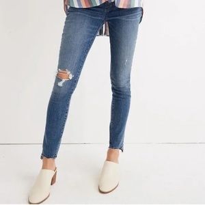 Madewell Maternity Skinny Distressed Jean 24